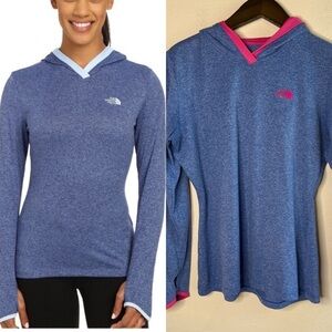 The North Face Reactor Hoodie in Heather Blue & Hot Pink Size Medium